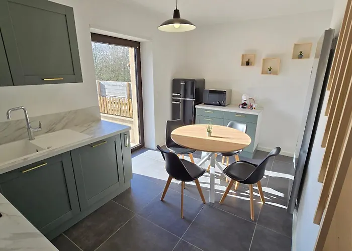 Prázdninový dům Charmante Maison, Entiere Avec Jardin Et Terrasse ! Sarralbe